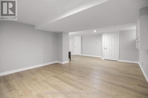 14 Lakeview Avenue, Grimsby, ON - Indoor Photo Showing Other Room