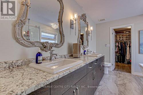 402 Larry St, Central Elgin, ON - Indoor Photo Showing Bathroom