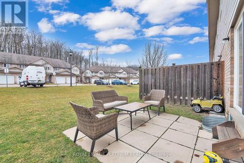 312 Fallowfield Dr, Kitchener, ON - Outdoor