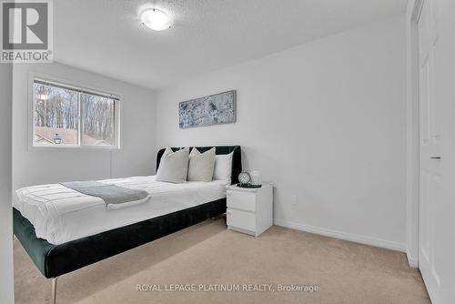312 Fallowfield Dr, Kitchener, ON - Indoor Photo Showing Bedroom