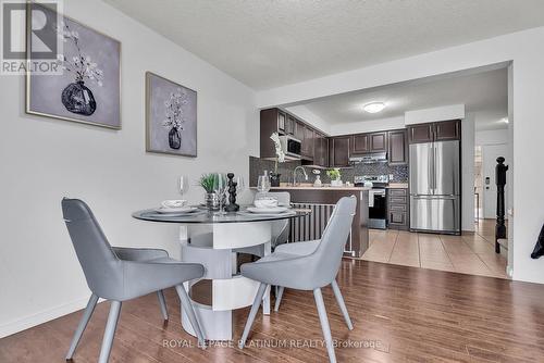 312 Fallowfield Dr, Kitchener, ON - Indoor Photo Showing Dining Room