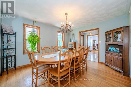 1930 West River Rd, North Dumfries, ON - Indoor Photo Showing Dining Room