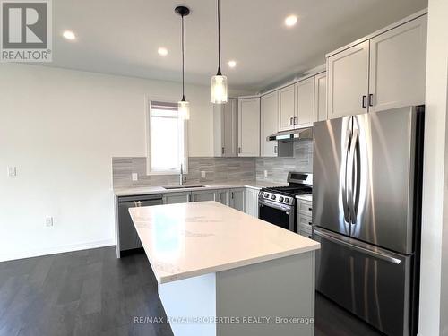 20 Summit Crescent, Belleville, ON - Indoor Photo Showing Kitchen With Stainless Steel Kitchen With Upgraded Kitchen