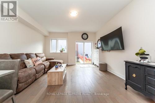 115 William Duncan Road, Toronto, ON - Indoor Photo Showing Living Room