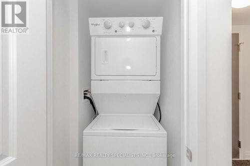 132 - 85 Attmar Drive, Brampton, ON - Indoor Photo Showing Laundry Room