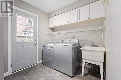 32 Cotswold Crt, Halton Hills, ON - Indoor Photo Showing Laundry Room