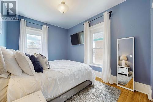 78 Wellington St, Kawartha Lakes, ON - Indoor Photo Showing Bedroom