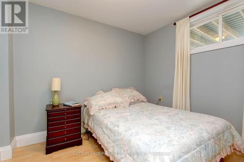 14 Louisa Street, Toronto, ON - Indoor Photo Showing Bedroom