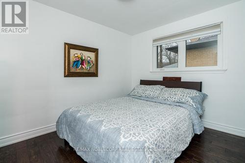 103 Exbury Rd, Toronto, ON - Indoor Photo Showing Bedroom