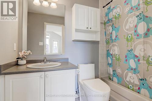 51 White Cedar Dr, Markham, ON - Indoor Photo Showing Bathroom