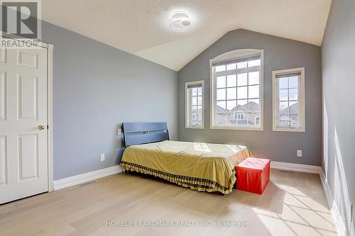 51 White Cedar Drive, Markham, ON - Indoor Photo Showing Bedroom