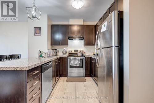 #518 -7325 Markham Rd, Markham, ON - Indoor Photo Showing Kitchen With Upgraded Kitchen