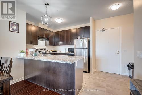 518 - 7325 Markham Road, Markham, ON - Indoor Photo Showing Kitchen