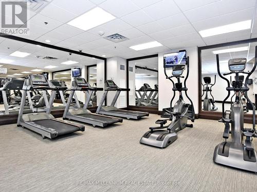 #413 -75 King William Cres, Richmond Hill, ON - Indoor Photo Showing Gym Room