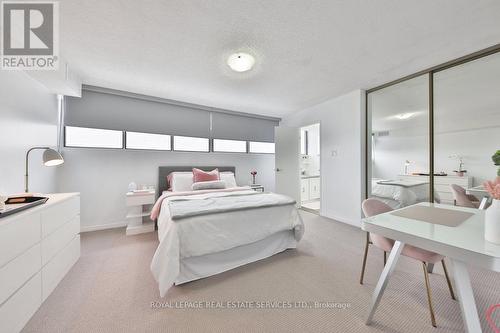 1706 - 375 King Street N, Waterloo, ON - Indoor Photo Showing Bedroom