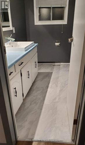 246 Delta St, Toronto, ON - Indoor Photo Showing Bathroom