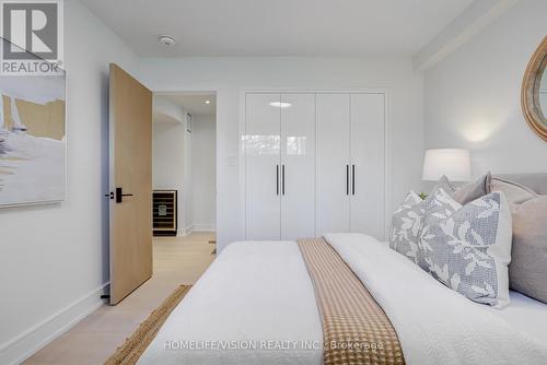 29 Parmbelle Cres, Toronto, ON - Indoor Photo Showing Bedroom