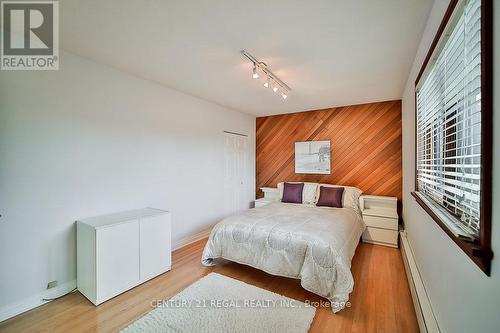 56 Somerdale Sq, Toronto, ON - Indoor Photo Showing Bedroom