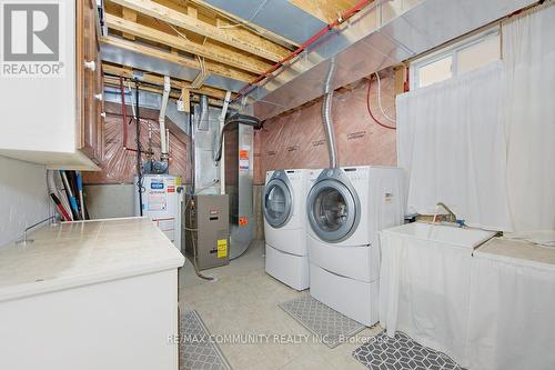 36 Alfred Shrubb Lane, Clarington, ON - Indoor Photo Showing Laundry Room