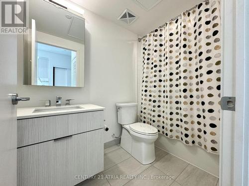 407 - 25 Richmond Street E, Toronto, ON - Indoor Photo Showing Bathroom