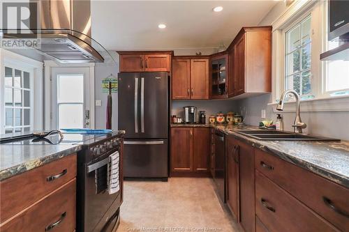 628 Guy Ave, Dieppe, NB - Indoor Photo Showing Kitchen With Double Sink