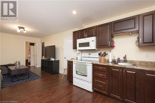 168 Carmichael Drive, North Bay, ON - Indoor Photo Showing Kitchen
