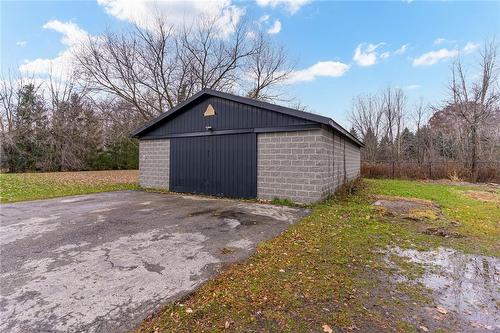 861 Book Road E, Ancaster, ON 