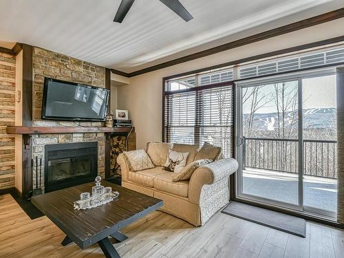 Salon - 4-250 Rue Du Mont-Plaisant, Mont-Tremblant, QC - Indoor Photo Showing Living Room