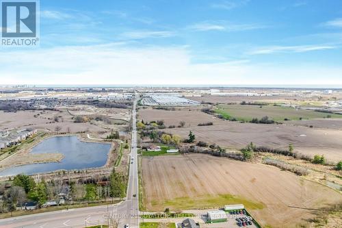 8830 Heritage Road, Brampton, ON - Outdoor With View