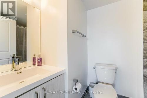 116 - 155 Downsview Park Boulevard, Toronto, ON - Indoor Photo Showing Bathroom