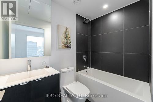 604 - 20 Edward Street, Toronto, ON - Indoor Photo Showing Bathroom