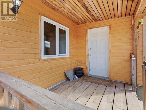 116-200 Lobird Road, Whitehorse, YT - Outdoor With Exterior