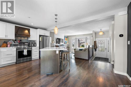 8222 Rankin Drive, Regina, SK - Indoor Photo Showing Kitchen With Stainless Steel Kitchen With Upgraded Kitchen