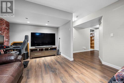 8222 Rankin Drive, Regina, SK - Indoor Photo Showing Living Room