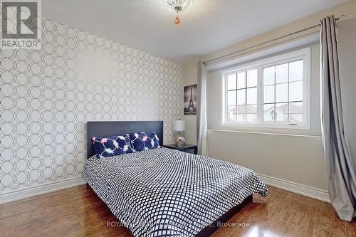 7241 Pallett Crt, Mississauga, ON - Indoor Photo Showing Bedroom