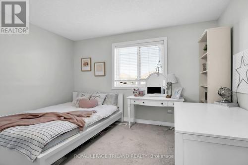 266 Brunswick Ave, London, ON - Indoor Photo Showing Bedroom