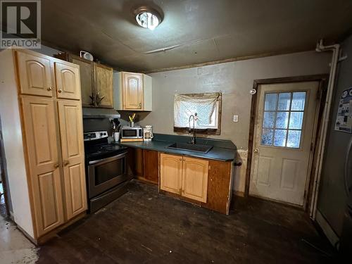 217 Government Rd W, Swastika, ON - Indoor Photo Showing Kitchen