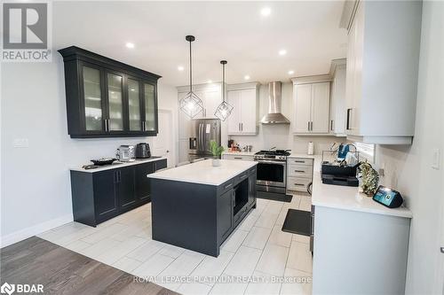 188 Boardwalk Way, Dorchester, ON - Indoor Photo Showing Kitchen With Upgraded Kitchen