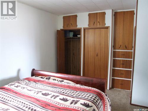 367 Kennedy Street, Abbey, SK - Indoor Photo Showing Bedroom