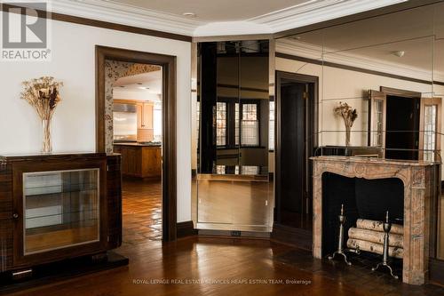 23 Dewbourne Avenue, Toronto, ON - Indoor Photo Showing Other Room