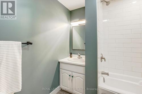 51 Louis Avenue, Tiny, ON - Indoor Photo Showing Bathroom
