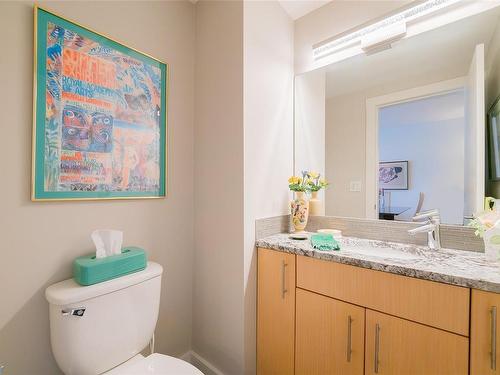 31 Cypress St, Nanaimo, BC - Indoor Photo Showing Bathroom