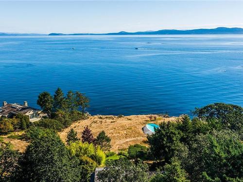 2550 Queenswood Dr, Saanich, BC - Outdoor With Body Of Water With View