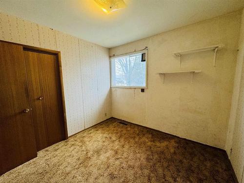 46 Kirkpatrick Avenue, Dryden, ON - Indoor Photo Showing Other Room