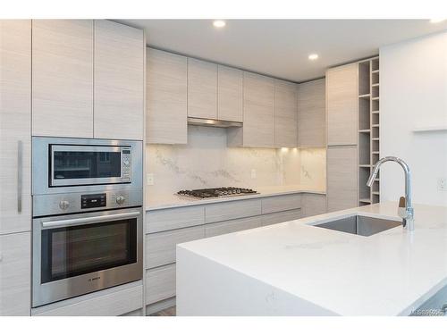 1108-777 Herald St, Victoria, BC - Indoor Photo Showing Kitchen With Upgraded Kitchen