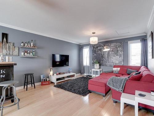 Family room - 443 Rue Des Monts-Valin, Repentigny (Repentigny), QC - Indoor Photo Showing Living Room
