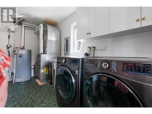 3480 7Th Street, Naramata, BC - Indoor Photo Showing Laundry Room