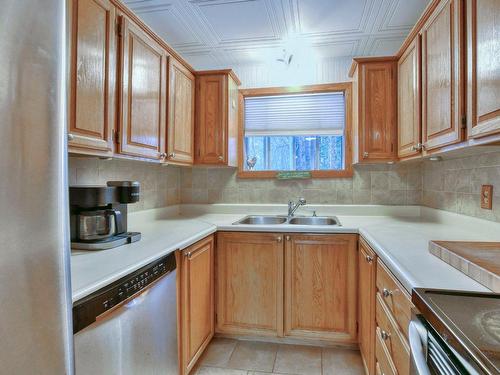 Cuisine - 3493 Ch. Du Village, Saint-Adolphe-D'Howard, QC - Indoor Photo Showing Kitchen With Double Sink