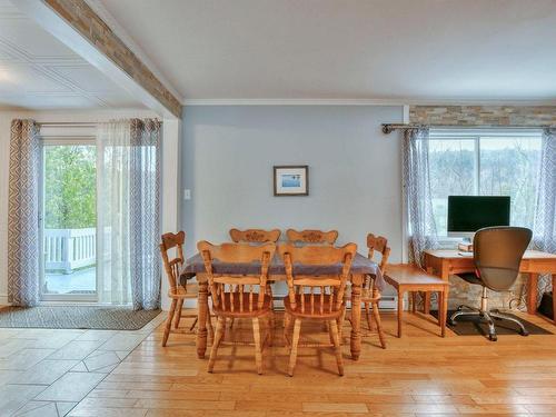 Dining room - 3493 Ch. Du Village, Saint-Adolphe-D'Howard, QC - Indoor Photo Showing Dining Room