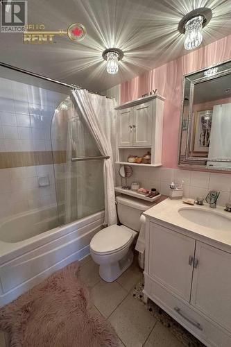 2803 939 Expo Boulevard, Vancouver, BC - Indoor Photo Showing Bathroom
